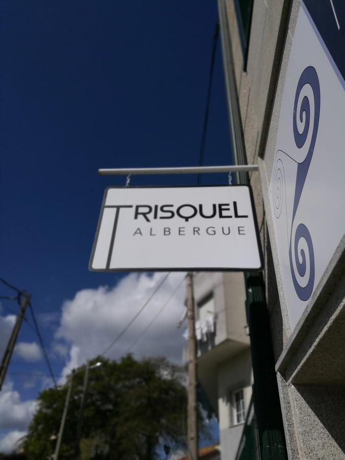 Albergue O Trisquel O Pedrouzo Eksteriør bilde